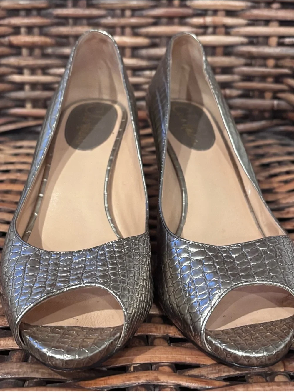 Cole Haan Women's Gold Metallic Peep Toe Heels in size 8.5